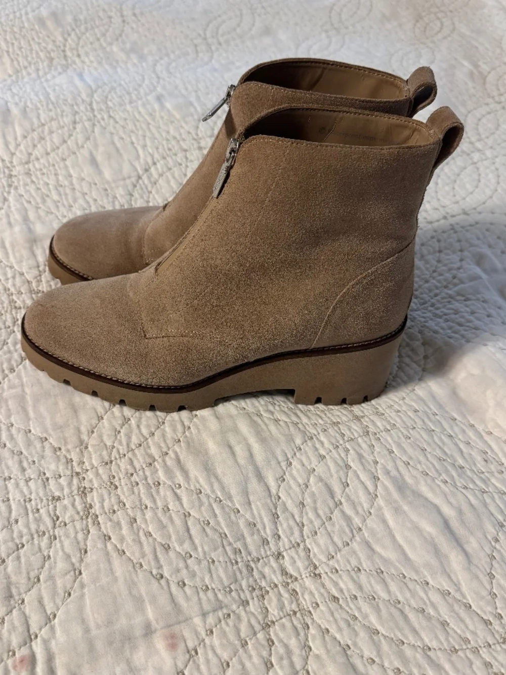 Blondo gently worn